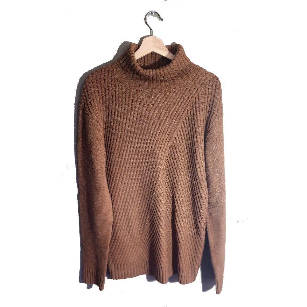 Brown Color Slim Fit Turtleneck Sweatshirt